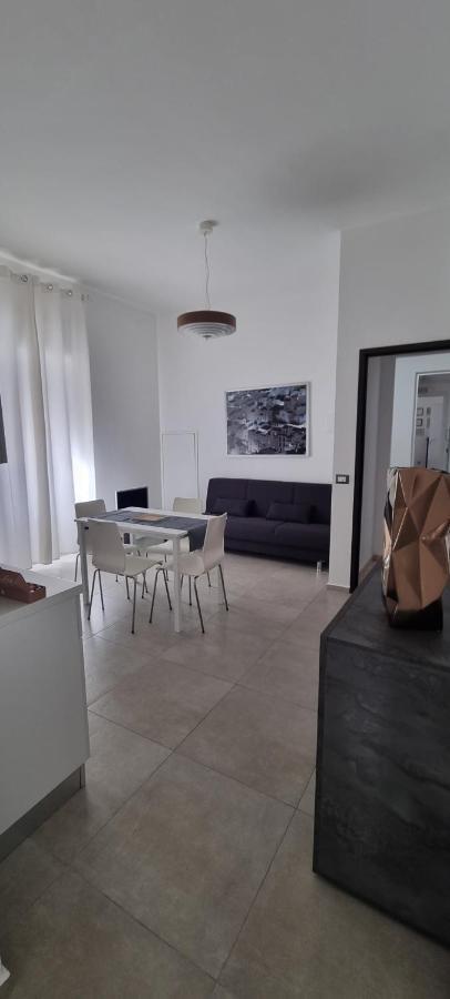 Mercato 11 Apartments Gela Exterior foto